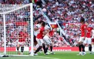 Arsenal thắng MU: David Raya hóa 'người nhện', Quỷ Đỏ gục ngã tại Old Trafford