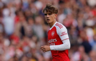 Sự tự tin tuyệt đối của Dowman khiến HLV Arteta kinh ngạc