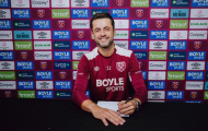 West Ham giữ chân thủ môn huyền thoại Fabianski