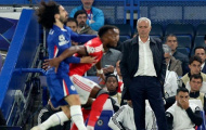 Chelsea thắng Benfica, Mourinho vẫn chiếm trọn tình cảm CĐV tại Stamford Bridge