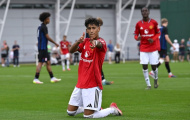 Từ hiện tượng mạng đến người hùng Old Trafford: Hành trình thần tốc của 'viên ngọc' JJ Gabriel