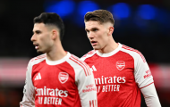 Viktor Gyokeres 'tàng hình', Arsenal thắng Wolves kịch tính nhờ quà biếu