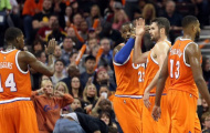 Thắng dễ Miami Heat, Cleveland Cavaliers giữ vững ngôi đầu miền Đông