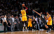 LeBron James tỏa sáng, Cavaliers vượt ải Milwaukee Bucks ở hiệp phụ