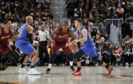 Cavaliers khiến Warriors tiếp tục ôm hận bằng màn ngược dòng siêu kịch tính