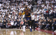 Bán kết khu vực NBA ngày 06/05: CAVs tiến sát vé chung kết, Spurs vượt khó tại Houston
