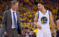 HLV Steve Kerr: Stephen Curry mới hơn, nhanh hơn và mạnh hơn năm ngoái