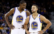 Stephen Curry từng đề nghị giảm lương với Warriors