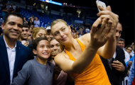 Nghịch lý kẻ yêu, người ghét trong chiến thắng của Sharapova