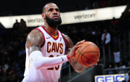 King James tỏa sáng, CAVs nối dài mạch thắng lên con số 10