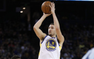Klay Thompson tỏa sáng, Chiến binh làm thịt Gấu sẹo ở Bay Arena
