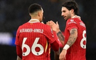 Người hâm mộ Liverpool xôn xao vì phản ứng của Szoboszlai với Alexander-Arnold tại Real Madrid