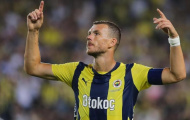 Fiorentina vượt Bologna, tiến gần ký Edin Dzeko trong mùa giải mới