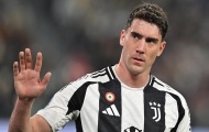 Vlahovic khẳng định không rời Juventus dù có tin đồn đổi Sancho