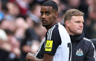 Eddie Howe tự tin giữ chân Alexander Isak giữa tin đồn Liverpool
