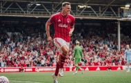 Tiền đạo 33 tuổi lập cú đúp, Forest nhấn chìm Brentford trong ngày ra quân Ngoại hạng Anh