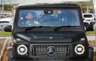 Matheus Cunha phát hiện kính chắn gió Mercedes G-Wagon nứt toác sau buổi tập Man United