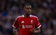 Arsenal sáng suốt, Liverpool trả giá vì tin vào Isak