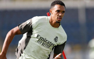 Tin vui cho Real Madrid trước El Clásico: Trent Alexander-Arnold tái xuất tập luyện
