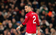 CĐV Manchester United 'nóng mặt' với Diogo Dalot sau trận hòa Nottingham Forest