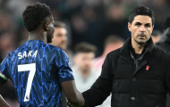 Mikel Arteta báo tin cực vui về tương lai Bukayo Saka trước đại chiến