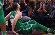 Gordon Hayward: 'không cần phải quay trở lại ngay mùa giải này'