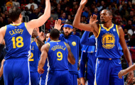 NBA ngày 21/12: Warriors nối dài ngày vui