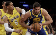 NBA ngày 23/12: Trả hận được không Lakers?
