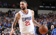 Thêm một ngôi sao của LA Clippers vào viện