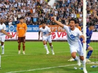 AFC ngả mũ trước Nam Định sau màn vùi dập HAGL 6-1