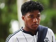 Real Madrid chuẩn bị gửi Endrick sang Lyon?