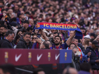 Barca trở lại Camp Nou: Công trường ngổn ngang, linh hồn vẹn nguyên