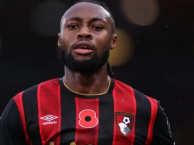 Mối quan hệ với Salah căng thẳng, Liverpool hướng đến Semenyo trong kỳ chuyển nhượng tháng 1