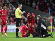 Liverpool cần bán Joe Gomez ngay lập tức: Sự nghiệp đã tàn?