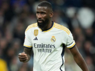 Real Madrid thắng 2-1 Alaves: Rudiger bị chỉ trích, Rodrygo cứu nguy