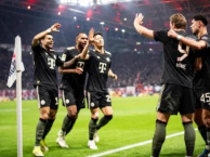 Olise lập siêu phẩm và hat-trick kiến tạo, Bayern hủy diệt Leipzig 5-1