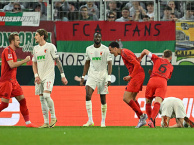 Soi trận Bayern vs Augsburg: Hùm xám săn kỷ lục