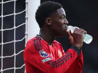 MU gấp rút trói chân Kobbie Mainoo