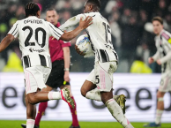 Bị dẫn 0-2, Juventus vẫn thoát thua Lazio