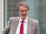 Man Utd hái quả ngọt từ chính sách tàn khốc