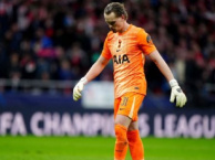 Gary Neville gọi hành động của Igor Tudor là 'tàn nhẫn'