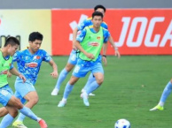 Tuyển Việt Nam xóa bỏ 'vùng an toàn' khi thầy Kim mạnh tay