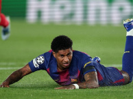 Chấm điểm Barcelona: Thẻ đỏ tai hại; Rashford lãng phí cơ hội