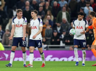 Sau 6292 ngày, Tottenham mới lại rơi xuống nhóm rớt hạng