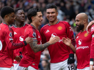 HLV Carrick xác nhận Martinez tái xuất ở trận gặp Leeds