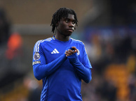 Gạt bỏ Rashford, Man Utd săn lùng tiểu Dembele của nước Anh