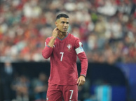 Chấm điểm tuyển Bồ Đào Nha: Nỗi buồn nơi Ronaldo; Fernandes nhạt nhòa