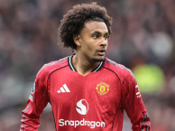 Juventus hỏi mượn Joshua Zirkzee của Man United