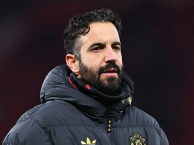HLV Amorim thừa nhận sai lầm khi dẫn dắt Man Utd