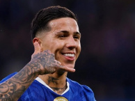 Chelsea nhờ siêu cò Jorge Mendes đẩy nhanh vụ bán Enzo Fernandez